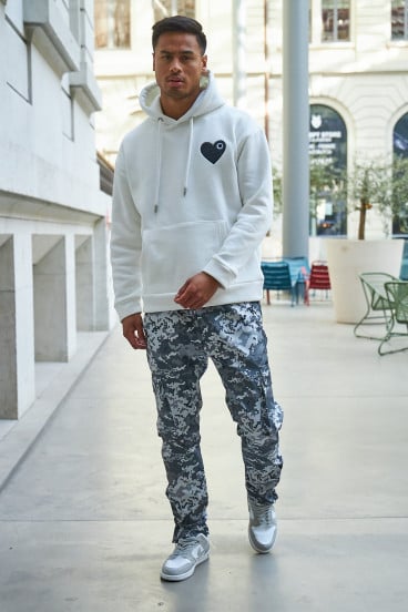 Pantalon de jogging cargo camouflage pixel gris
